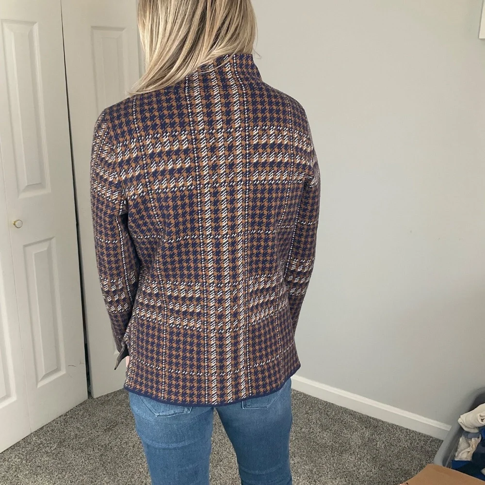 Houndstooth Sweater - Picture 2 of 3